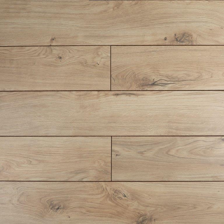 Ламинат Woodstyle BRAVO Дуб Аркос 33 класс толщина 8,0 мм, с фаской (1,99 м2 в упак.)